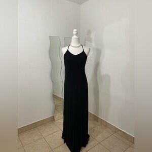 Black maxi dress with halter neck
-perfect for the beach